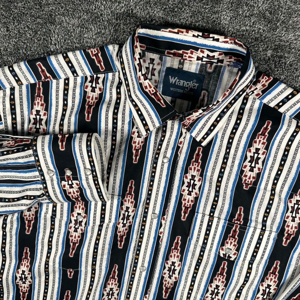Wrangler Pearl Snap Shirt Mens L Western Blue Aztec Geometric Striped Long Slv